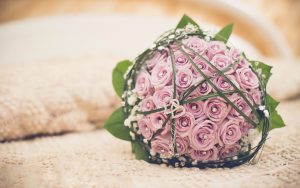 26-02-17-bouquet-wedding-flowers-roses-hearts-love10731