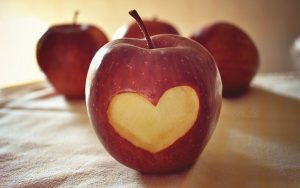 ---apple-heart-6608