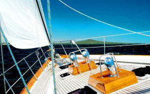 ---sail-boat-deck-16484
