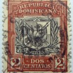 10 coat of arms republica dominicana 2 dos centavos carmine rose black color stamp dios patria libertad