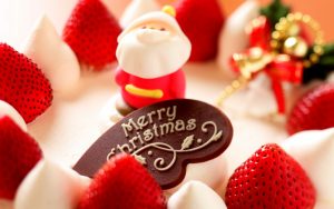 merry christmas 2880x1800 strawberry dessert santa claus 4k 3957